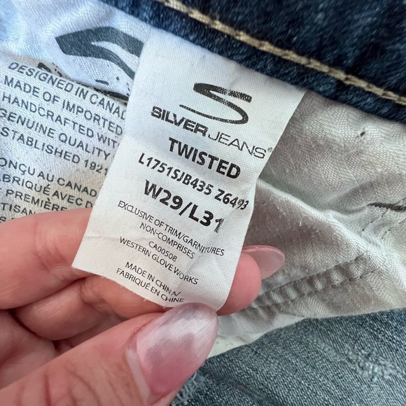 Silver Twisted Distressed Jeans Size 29 - Picture 10 of 10
